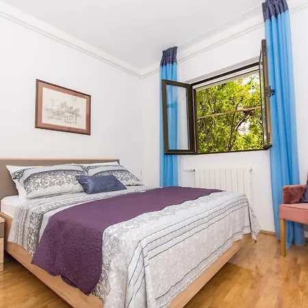 Dom wakacyjny Ruzmarin *